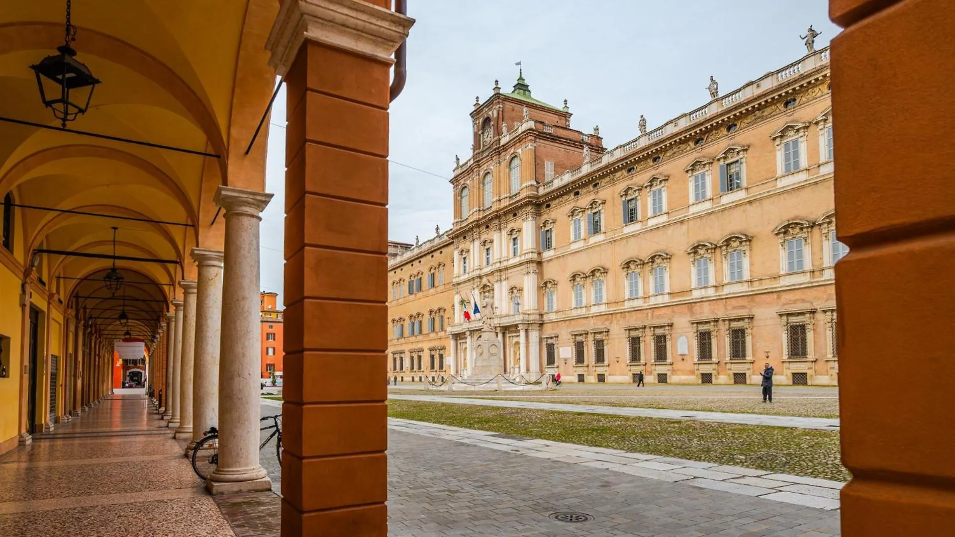 Casa Del Fotografo, A Due Passi Dall'Accademia Modena Itália